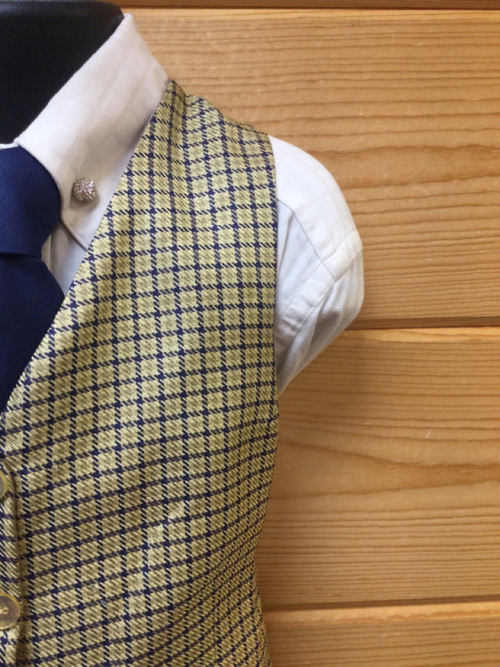 C 27 W 24 NW 15 Vest
