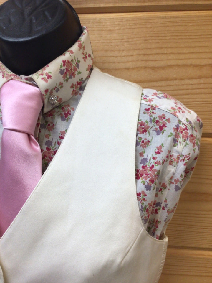 C 33 W 30 NW 17.5 Vest