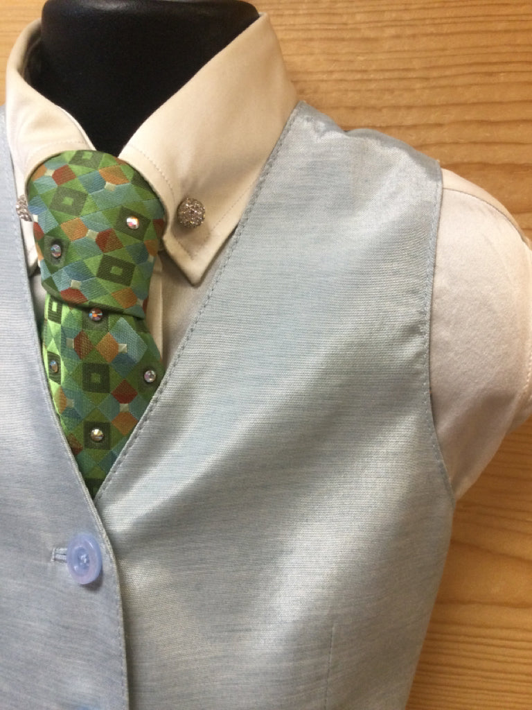 C 27 W 25 NW 15.5 Vest