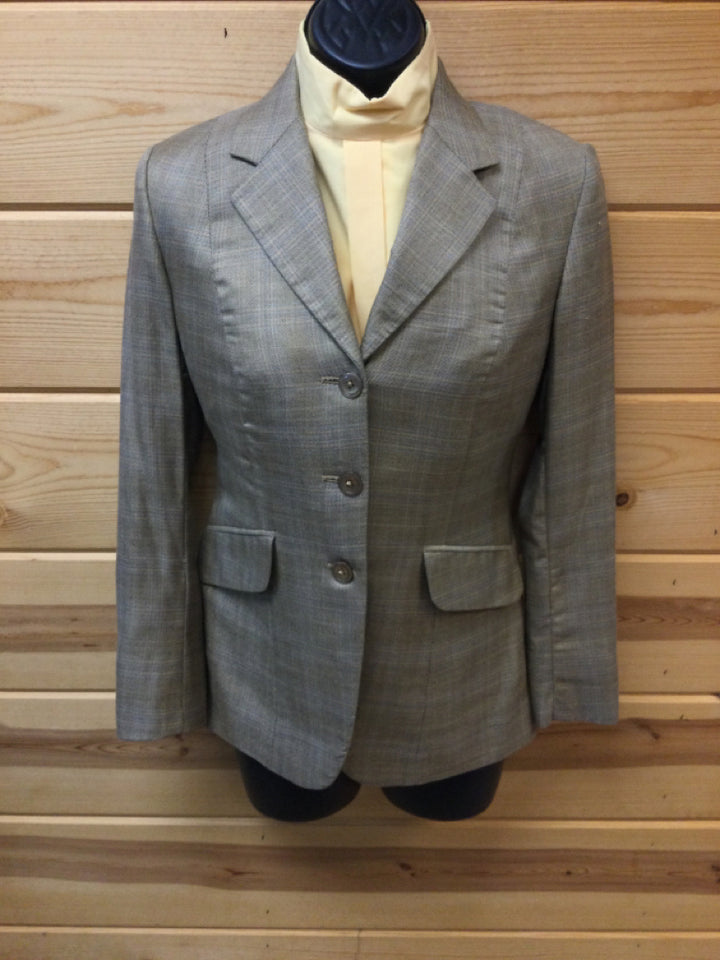 C 32 SS 13.5 CL 24 SW 22 W 28 Hunt Jacket