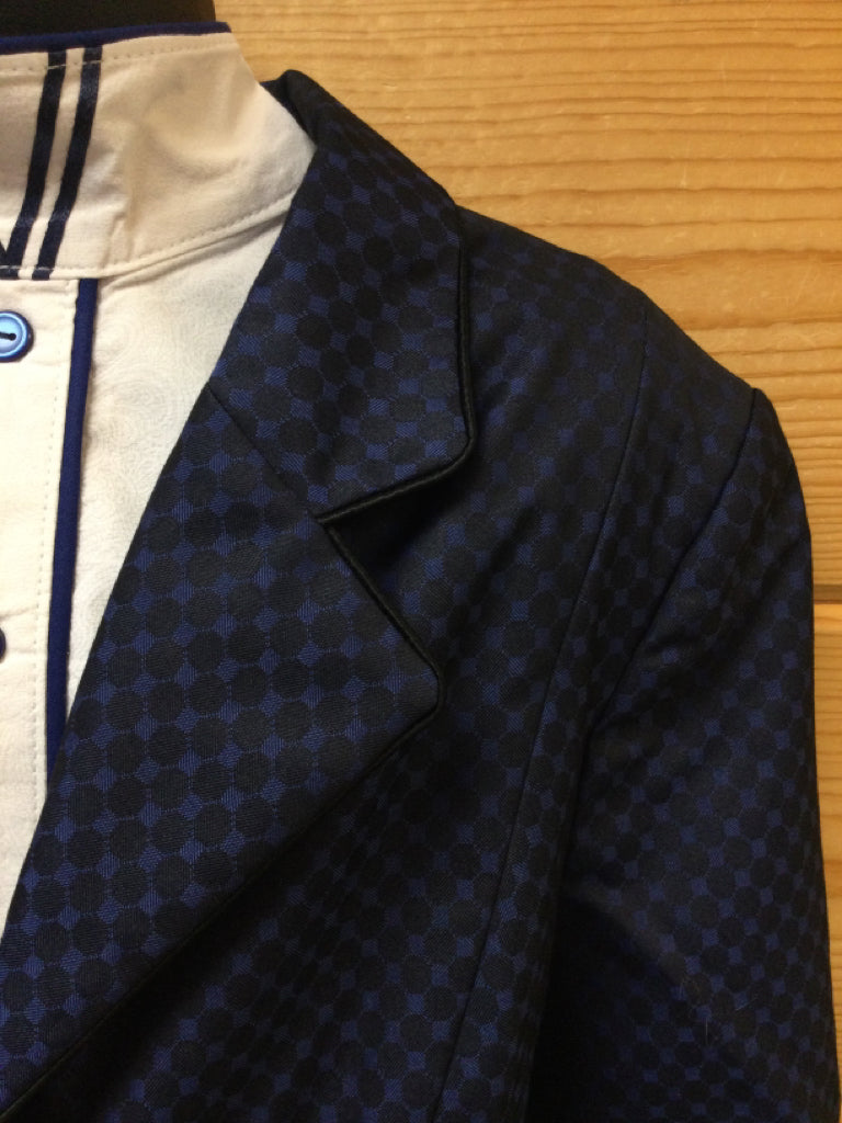 C 30 SS 14 CL 21 SW 22 W 27 Hunt Jacket