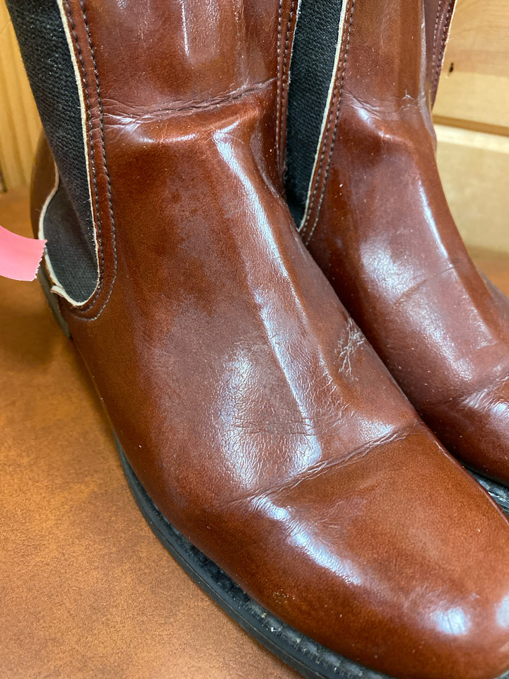 Size 5 1/2 Boots - Patent