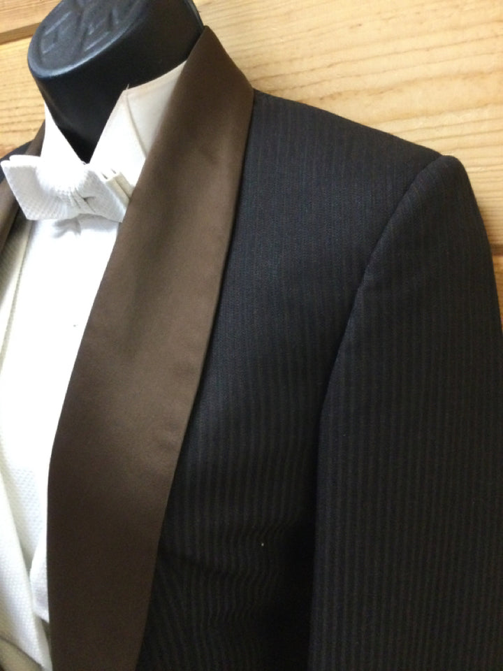 C 37 SS 15.5 NW 17.5 NK 28 SW 25.5 W 29 IS 38.5 Formal Tuxedo