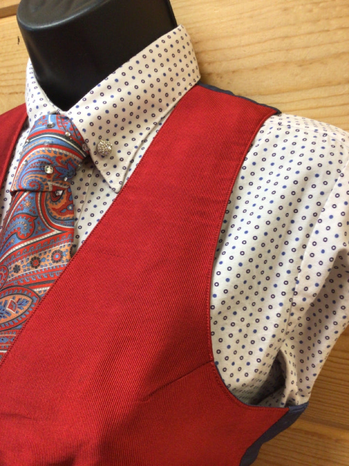 C 32 W 26 NW 19.5 Vest