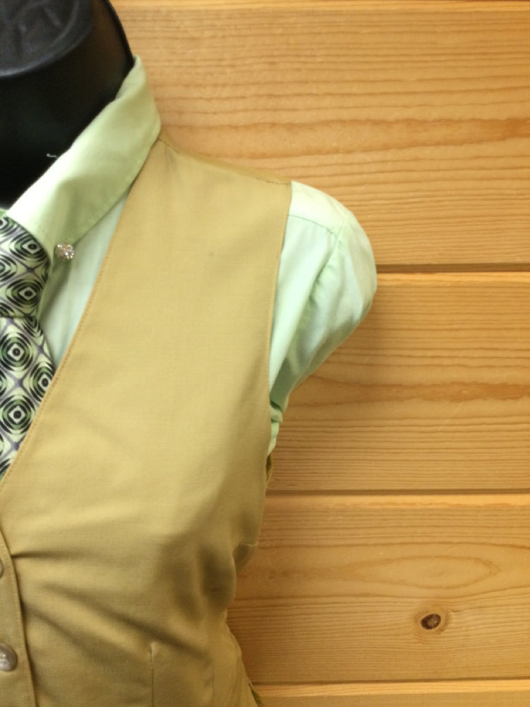 C 33 W 30.5 NW 17.5 Vest