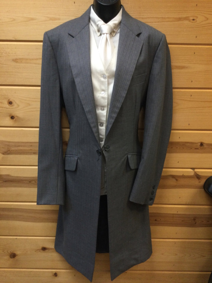 C 45 SS 18 NW 20.5 NK 40 SW 26 IS 38+2 Men's Suit