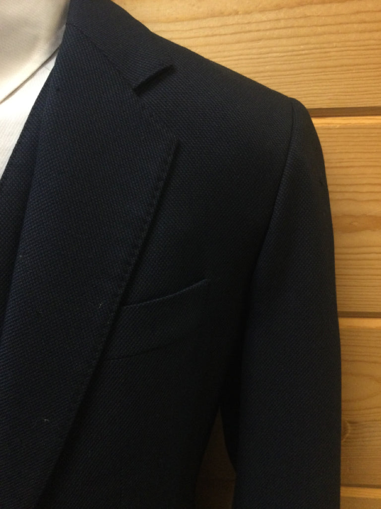 C 38 SS 16.5 NW 18.5 NK 36.5 SW 25 IS 34 Men's Suit