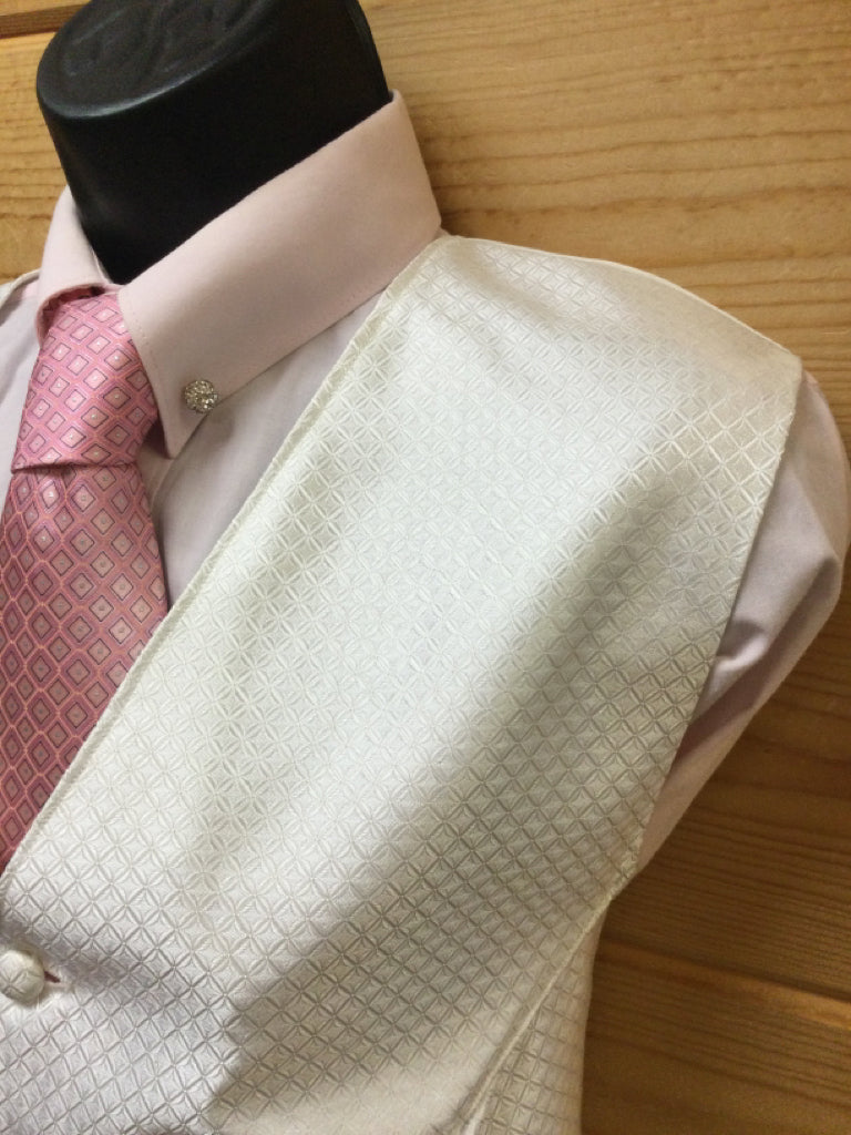 C 43 W 43 NW 22 Vest
