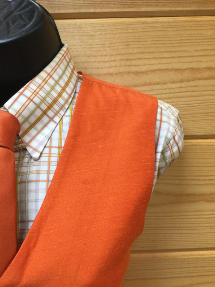 C 41 W 37 NW 19.5 Vest