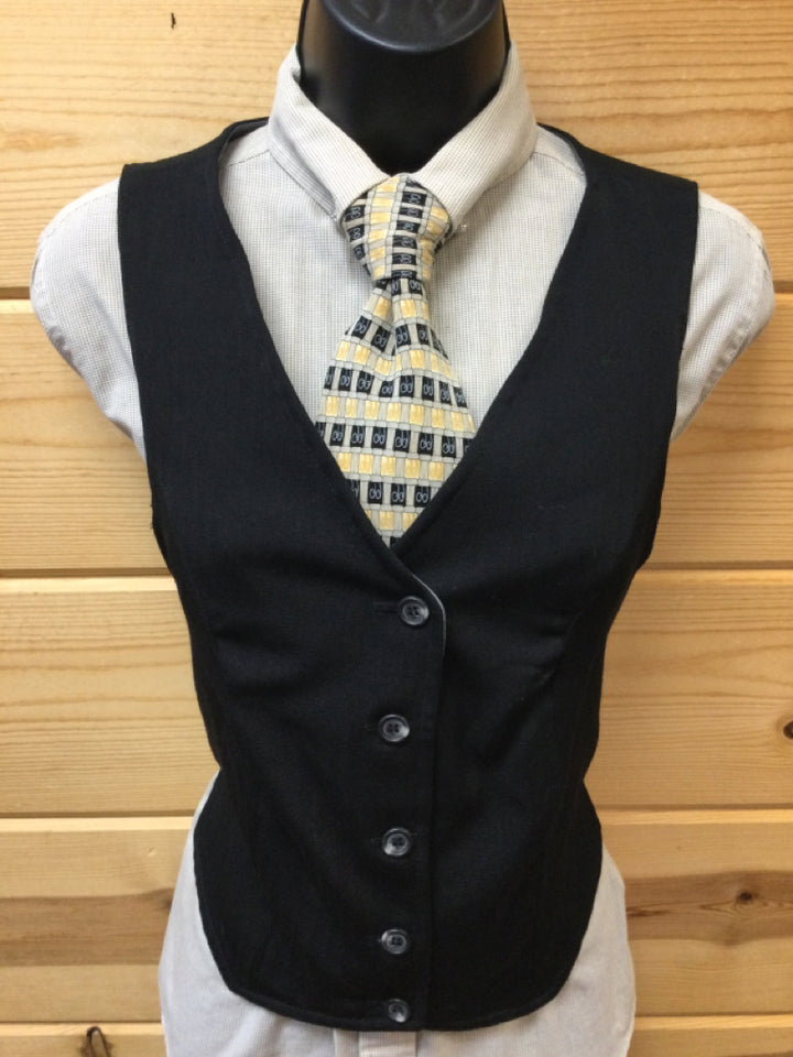 C 32 W 30 NW 17 Vest