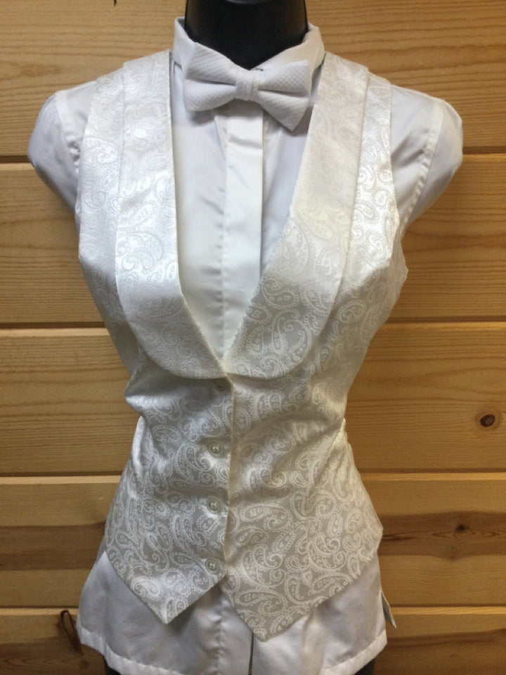 C 33 W 27 NW 20 Vest - Formal
