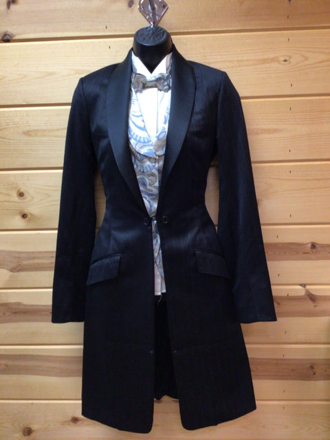 C 32 SS 14 NW 16 NK 37 SW 25 W 34 IS 36 Formal Tuxedo