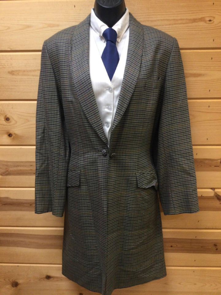 C 40 NW 16.5 SS 16.5 NK 36.5 SW 23.5 W 35 Day Coat