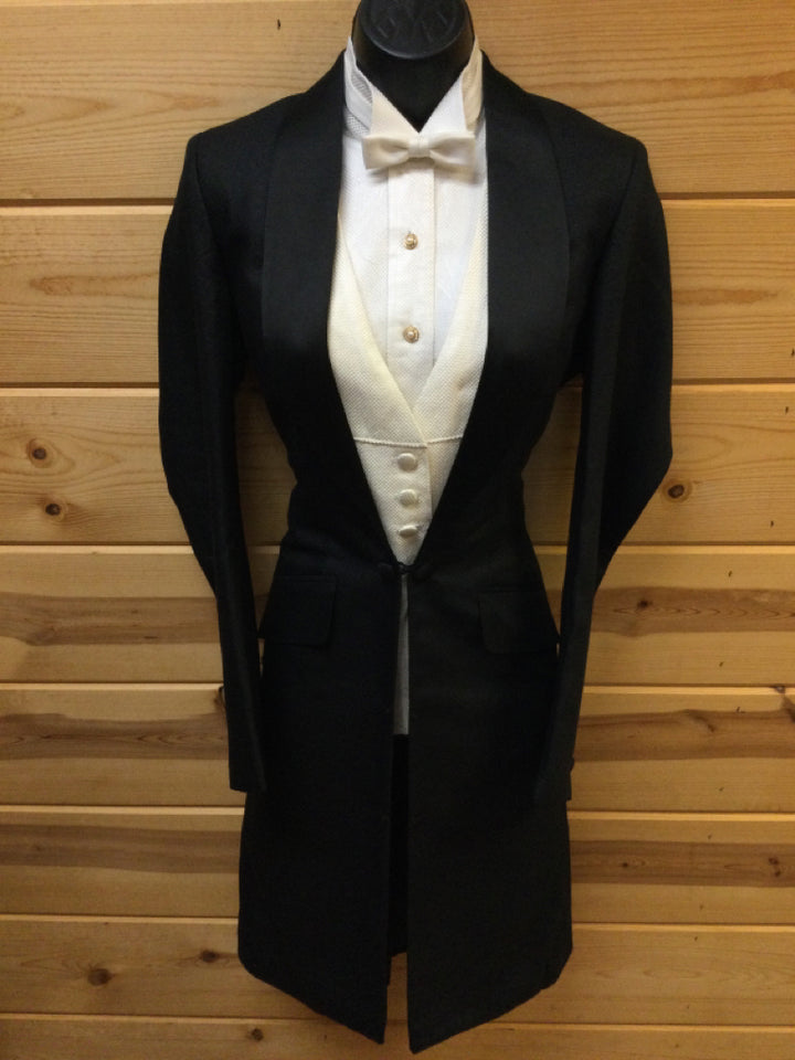 C 34 SS 14.5 NW 14.5 NK 38.5 SW 24 W 28+2.5 IS 36 Formal Tuxedo