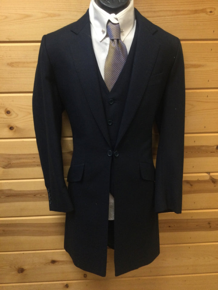 C 38 SS 16.5 NW 18.5 NK 36.5 SW 25 IS 34 Men's Suit