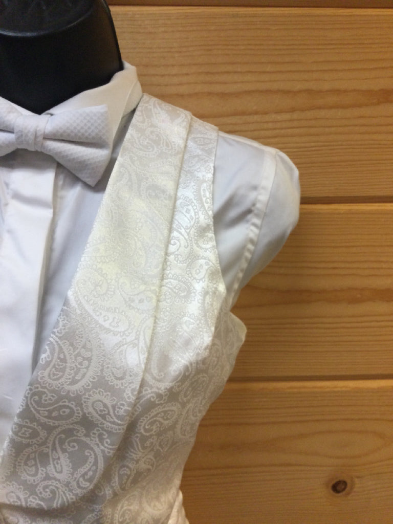 C 33 W 27 NW 20 Vest - Formal