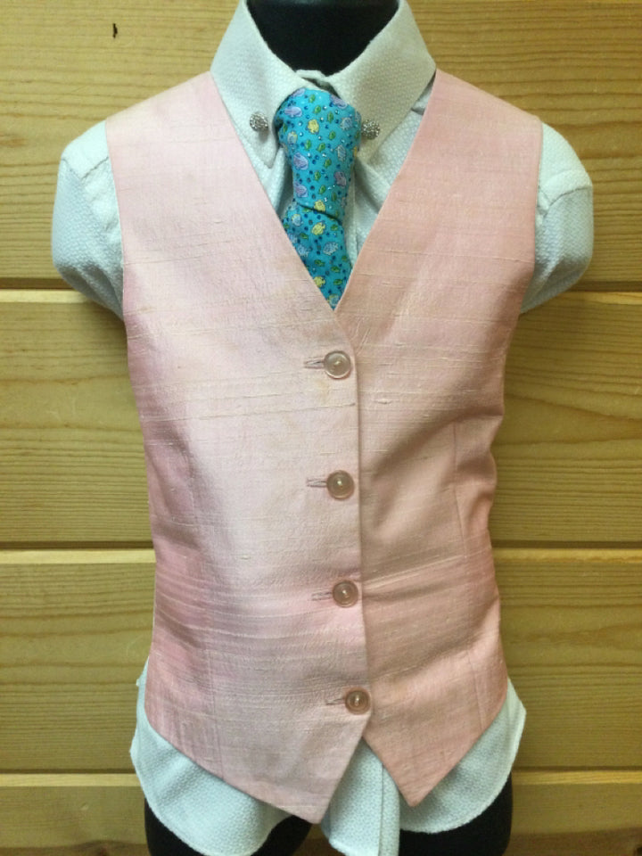 C 28 W 26 NW 15.5 Vest