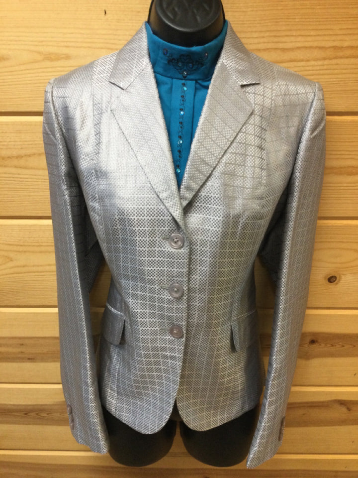 C 39 SS 14.5 CL 22.5 SW 24 W 35 Hunt Jacket