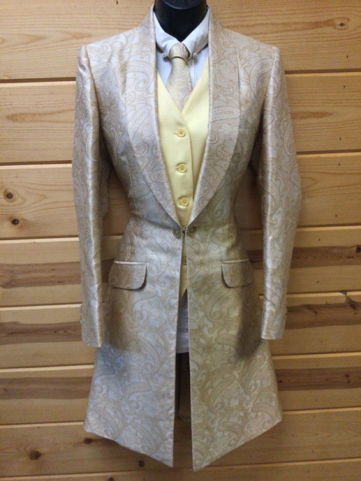 C 35 NW 14.5 SS 14.5 NK 37 SW 24 W 27.5 Day Coat