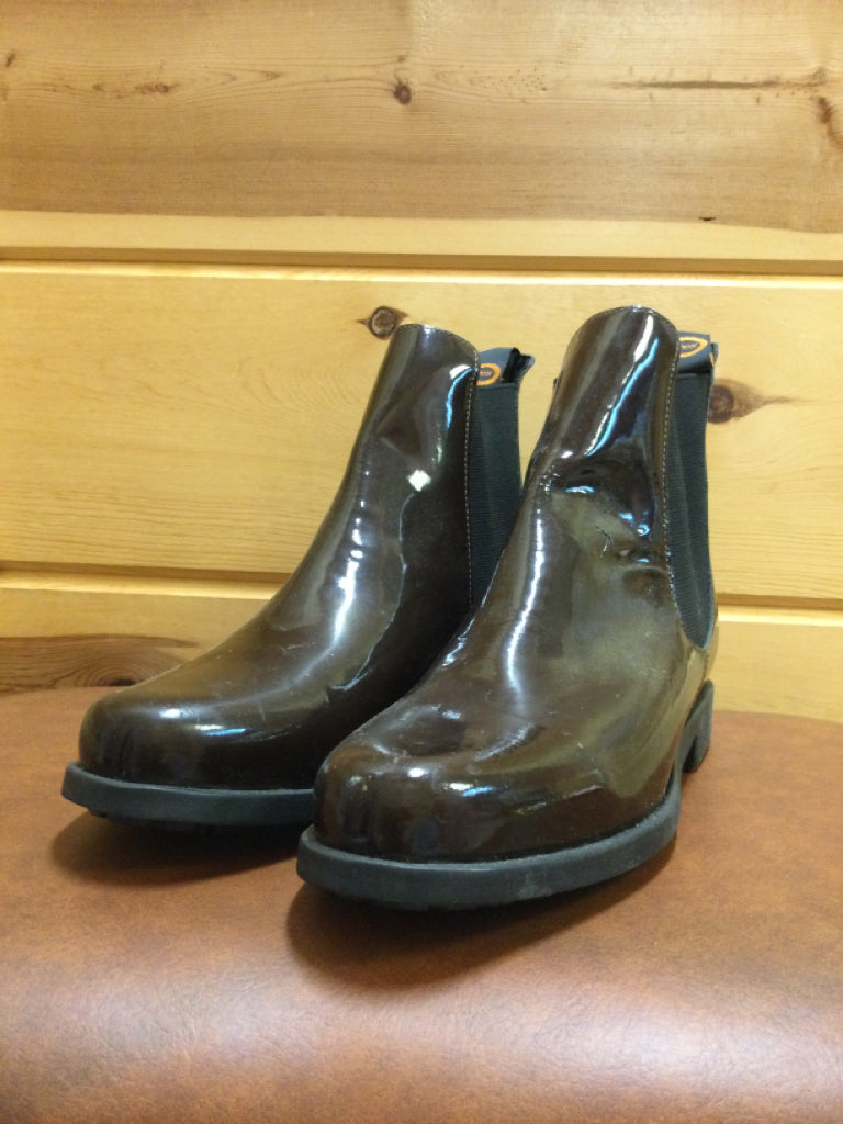 Size 6 1/2 Boots - Patent