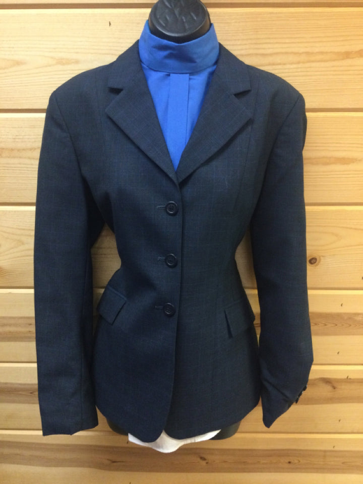 C 38 SS 16 CL 25 SW 24 W 33 Hunt Jacket