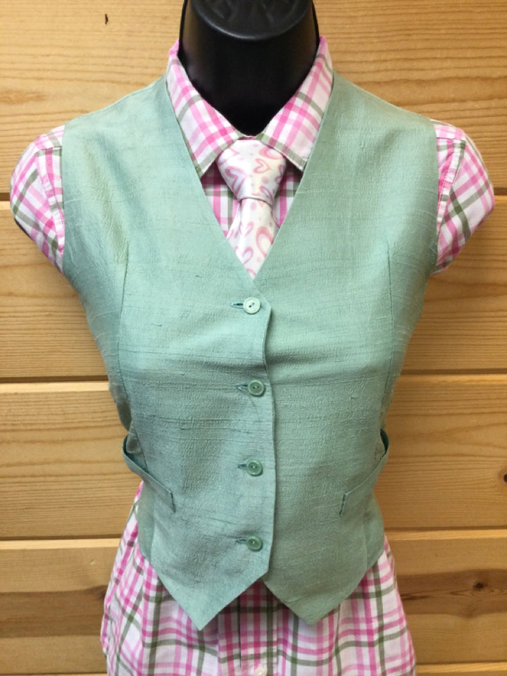C 30 W 29 NW 17 Vest