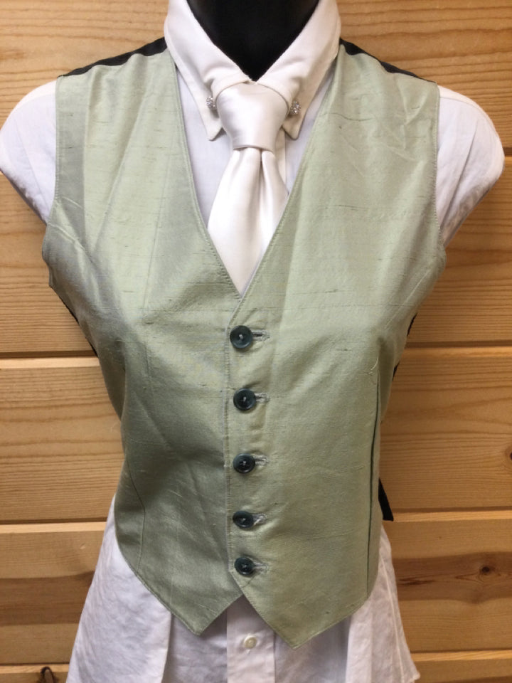 C 33 W 30 NW 18 Vest