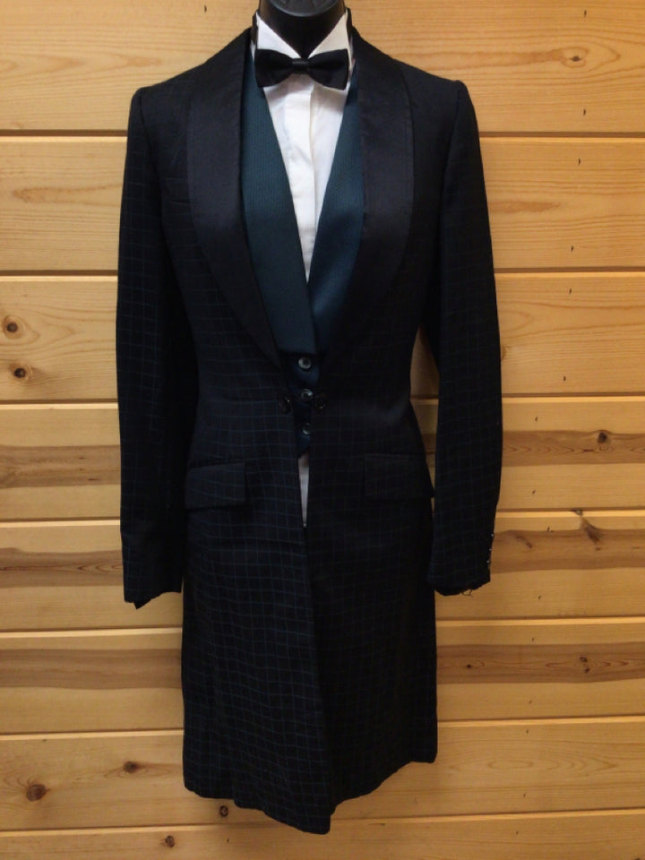 C 36 SS 14.5 NW 17 NK 39 SW 25.5 W 27 IS 34.5 Formal Tuxedo