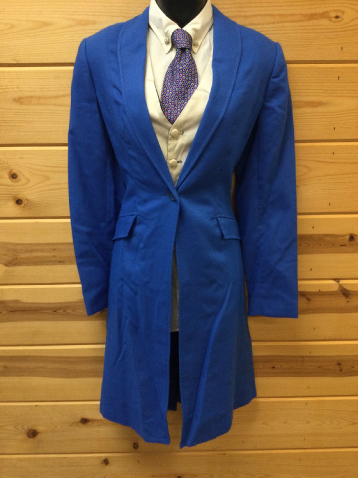 C 37 NW 16 SS 15 NK 37 SW 24.5 W 31.5 Day Coat