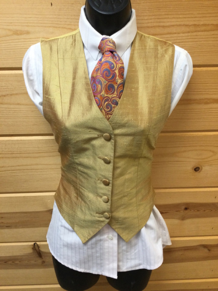 C 34 W 30 NW 17.5 Vest