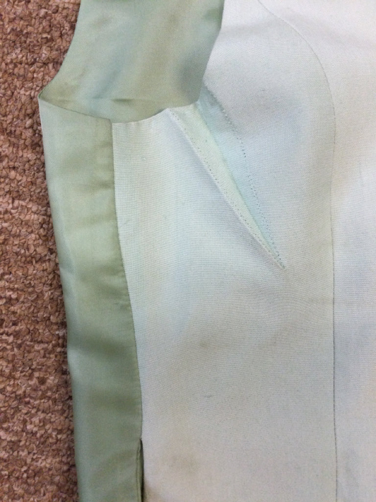 C 31 W 27 NW 17 Vest