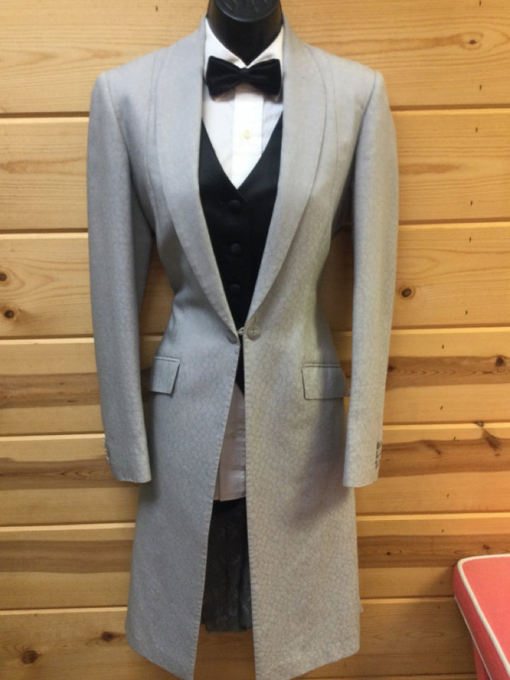 C 35 NW 16.5 SS 15 NK 38 SW 24 W 28 Day Coat
