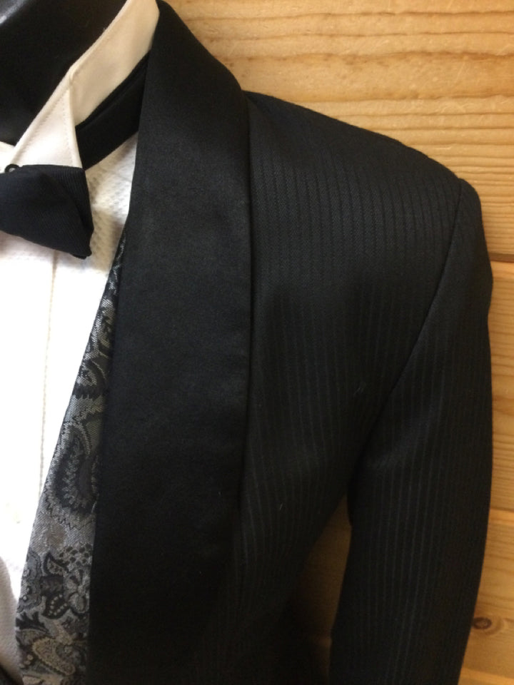 C 34.5 SS 15 NW 15.5 NK 37.5 SW 23 W 29 IS 35.5 Formal Tuxedo