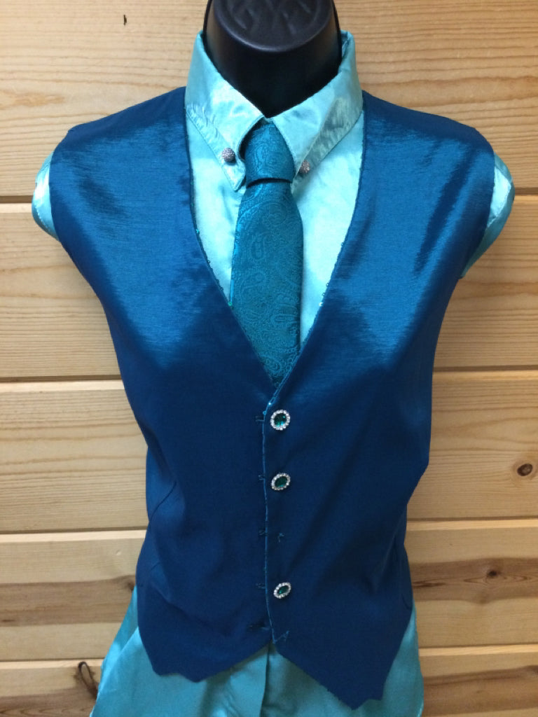 C 41 W 38 NW 18.5 Vest