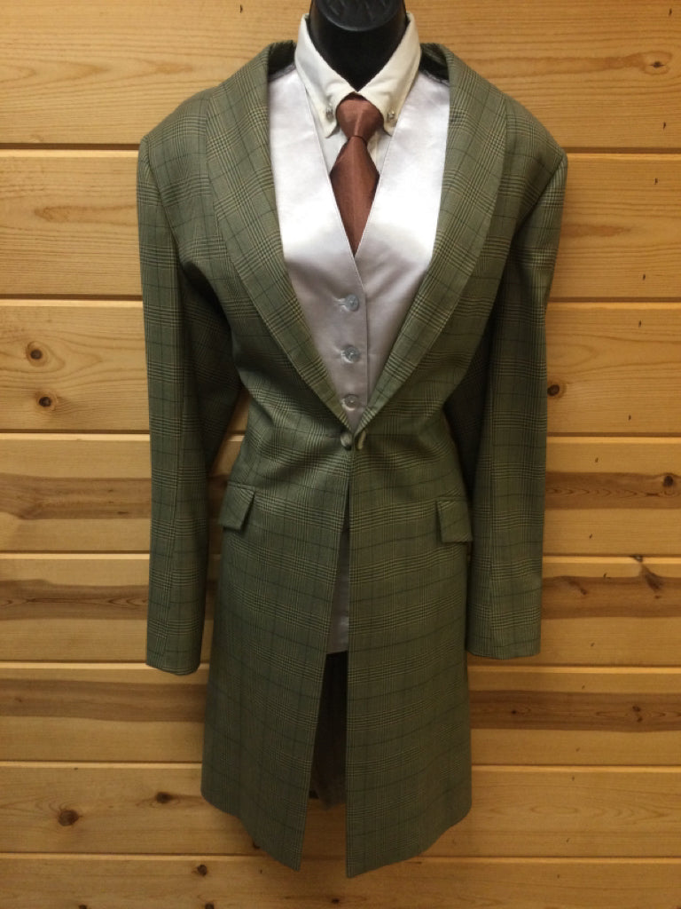 C 39 NW 19 SS 18 NK 39.5 SW 25 W 38 Day Coat