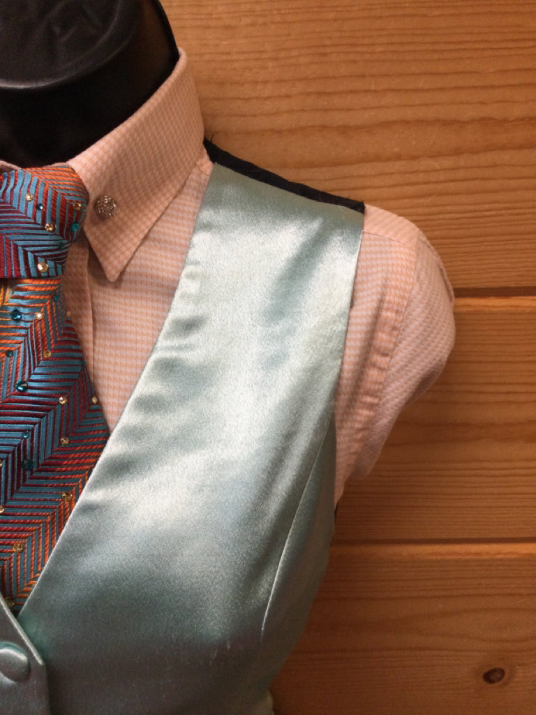 C 31 W 30 NW 18.5 Vest