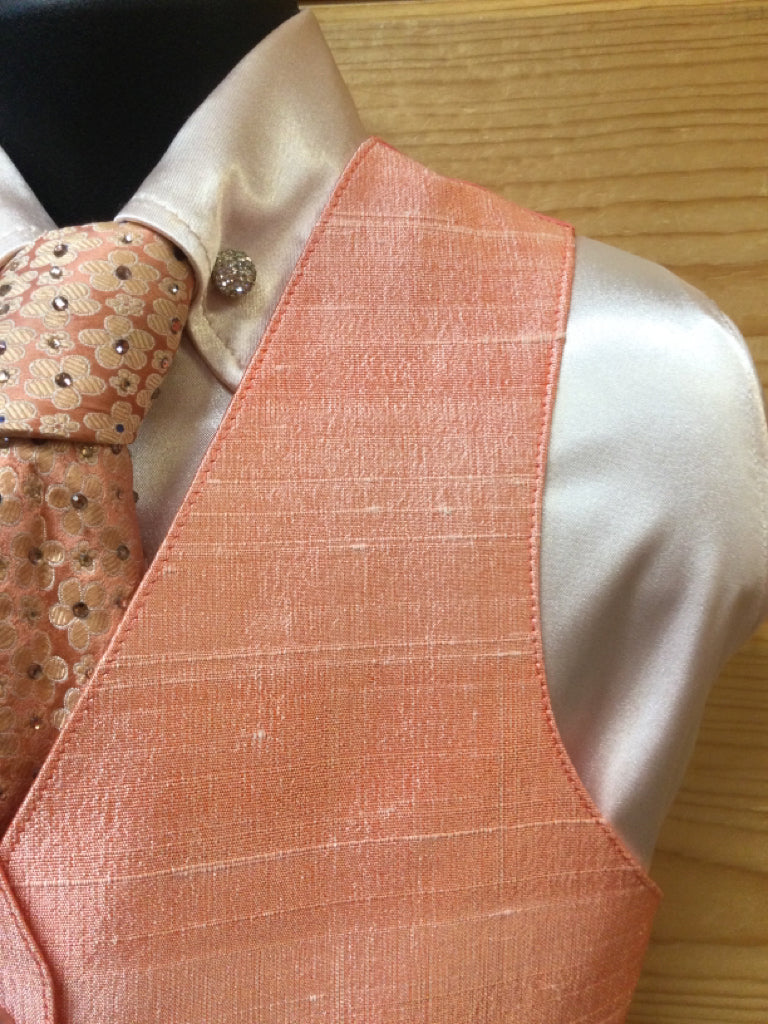 C 25 W 23 NW 16 Vest