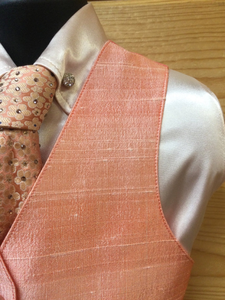 C 25 W 23 NW 16 Vest