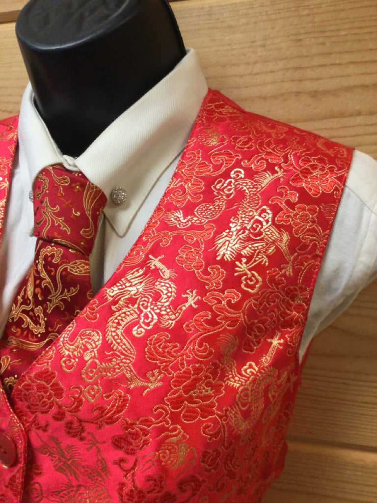 C 34 W 32 NW 17.5 Vest