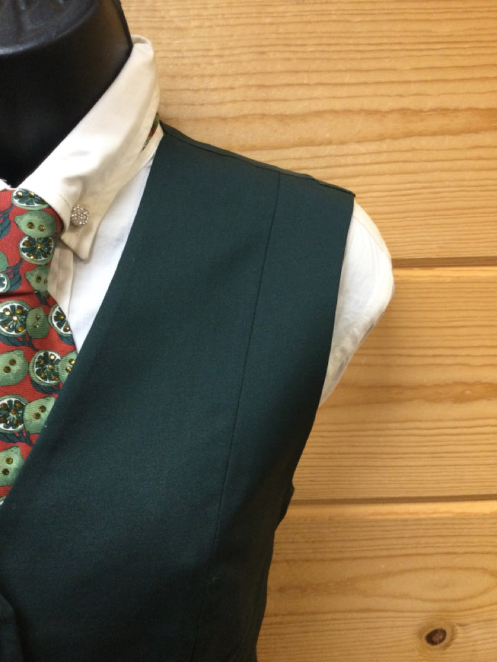 C 37 W 32 NW 18.5 Vest