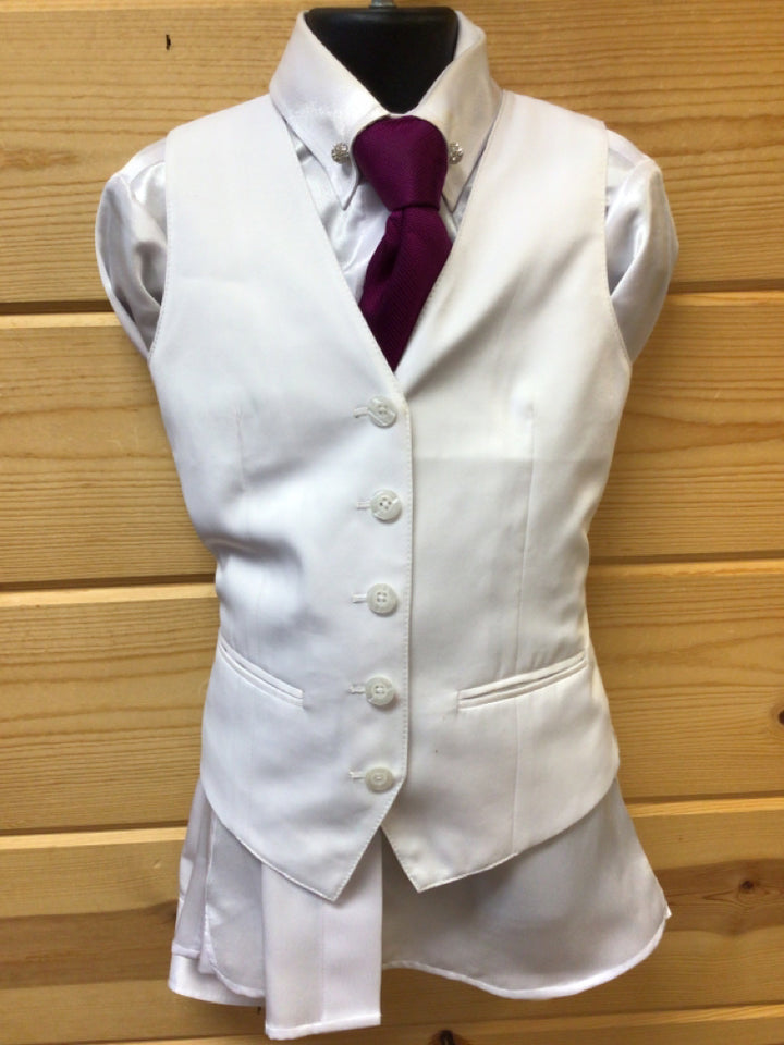 C 28 W 26 NW 15 Vest