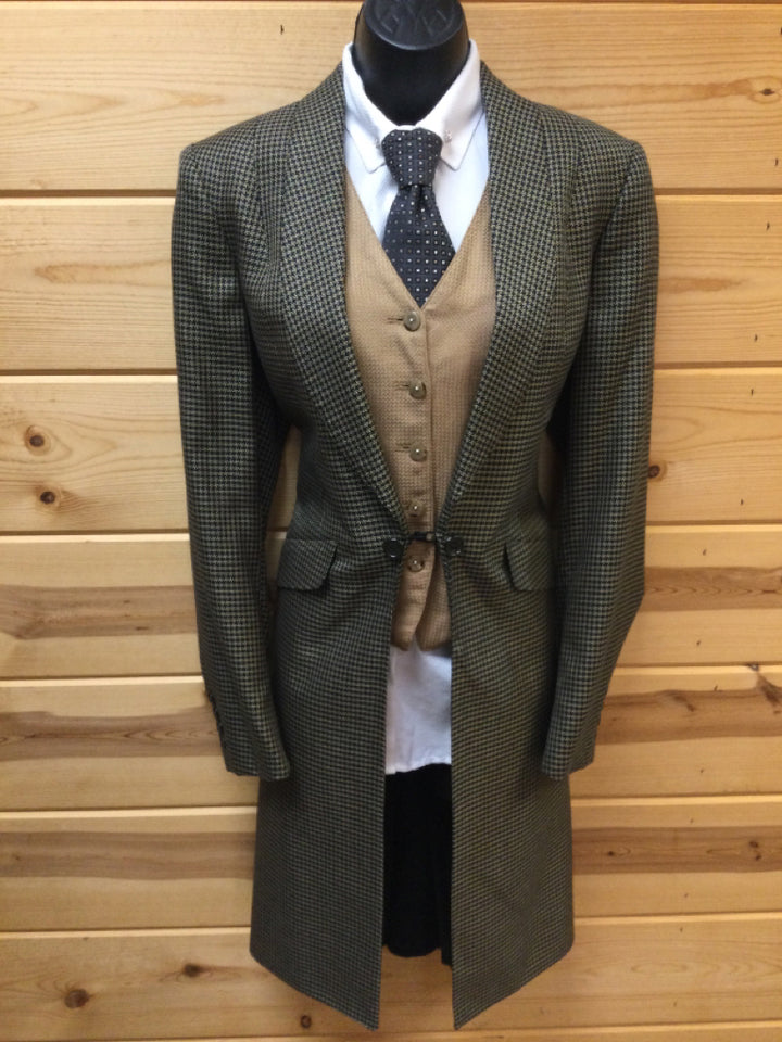 C 38 NW 17 SS 16 NK 37.5 SW 25 W 34.5 Day Coat