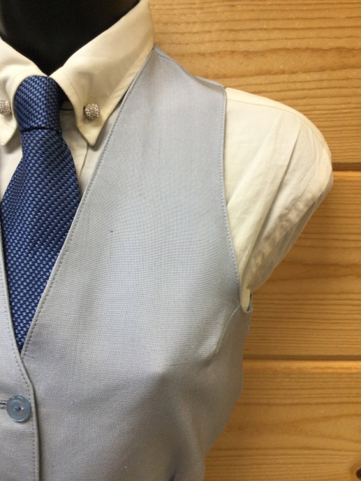 C 32 W 28 NW 19 Vest