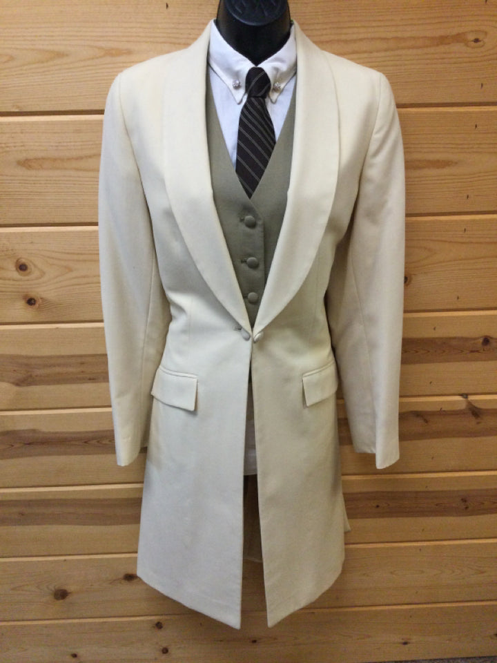 C 37 NW 16 SS 14 NK 37.5 SW 25 W 33 Day Coat