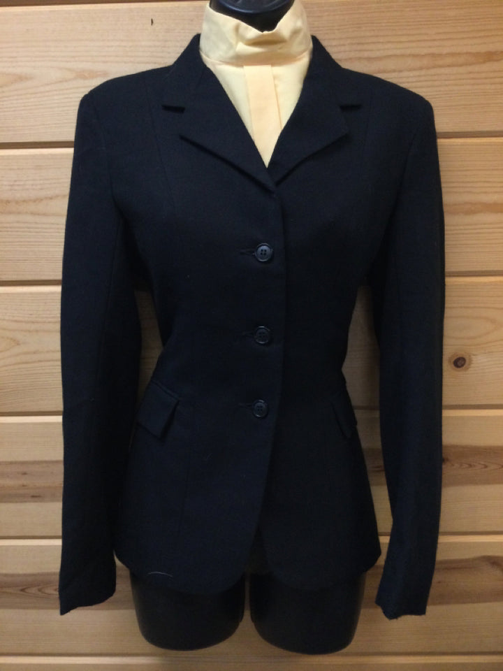 C 37 SS 15.5 CL 26 SW 24 W 31 Hunt Jacket