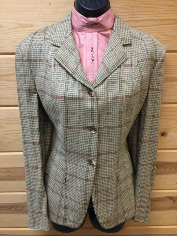 C 39 SS 17 CL 25.5 SW 24 W 32 Hunt Jacket