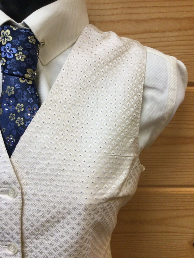 C 36 W 31 NW 19.5 Vest