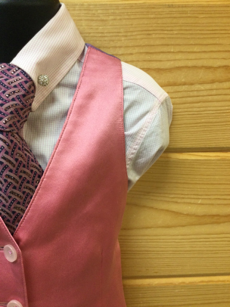 C 27 W 25 NW 14.5 Vest