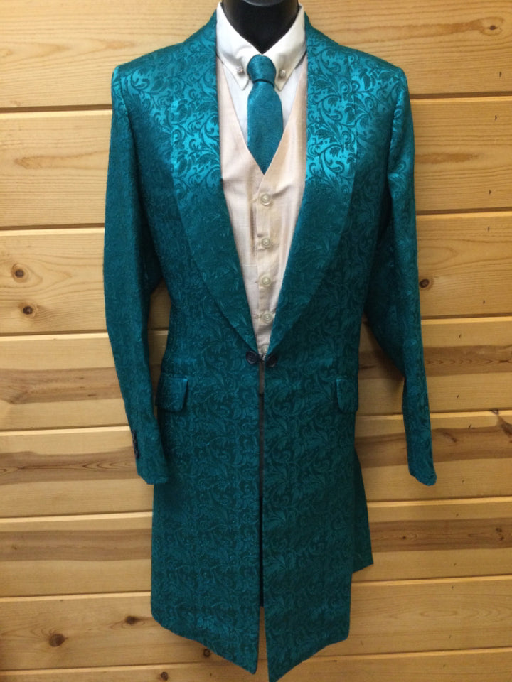 C 42 NW 14.5 SS 15 NK 37 SW 24 W 39 Day Coat