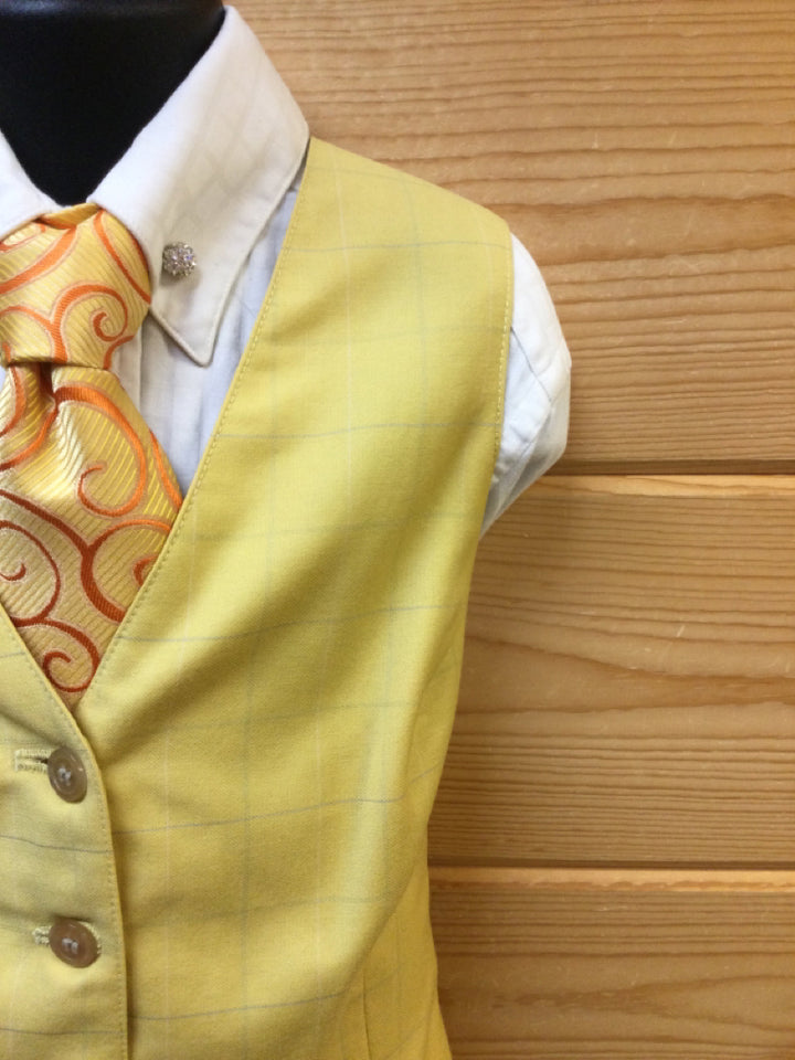 C 32 W 28.5 NW 17 Vest